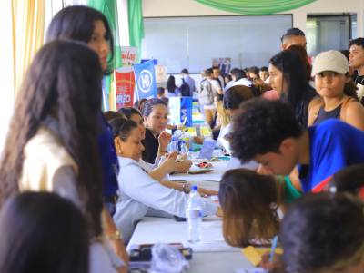 Una gran feria de empleo se realizó este martes 9 de abril en San Pedro Sula.