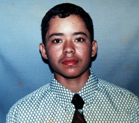 Consternación en La Masica por asesinato de padre e hijo