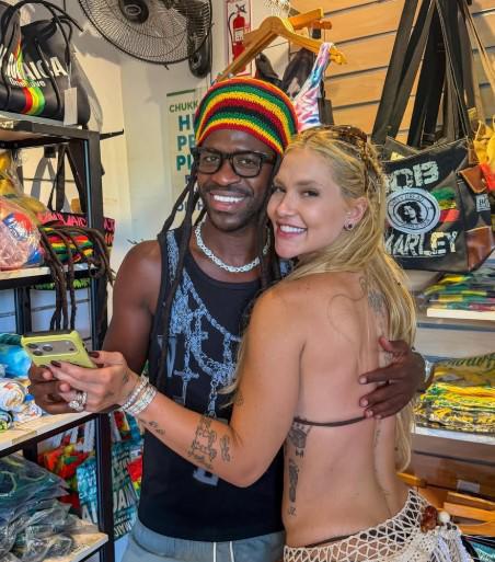 Fiesta, lujo y diversión: Vinicius cierra sus vacaciones antes de sumarse al Madrid