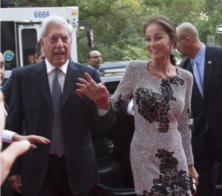 Isabel Preysler y Vargas Llosa se exhiben en Nueva York
