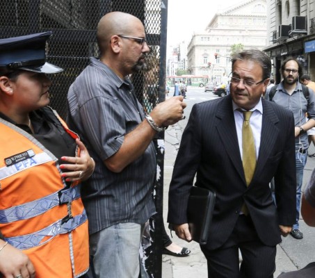 El exespía más poderoso de Argentina citado a declarar por muerte de fiscal