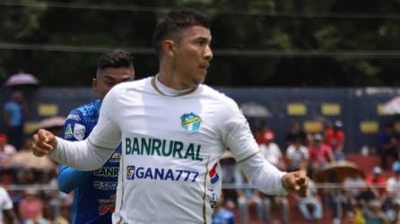 Kevin López se luce con asistencia y Comunicaciones roza las semifinales en Guatemala