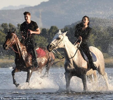 El romance de Michelle Rodríguez y Zac Efron se intensifica