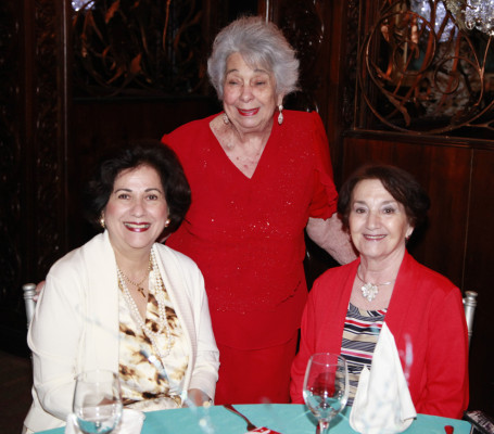 Asociación Femenina Hondureño Árabe festeja la Navidad