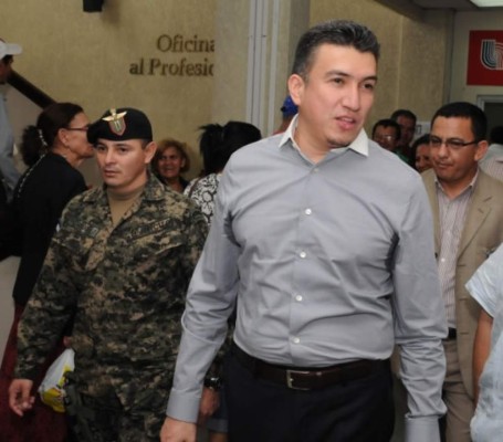 L216 millones para la creación de tribunales anticorrupción