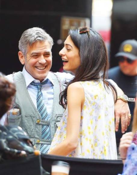 El sentido de humor de Amal Alamuddin es una de las aspectos que encanta a George Clooney, quien disfruta pasar tiempo a su lado.