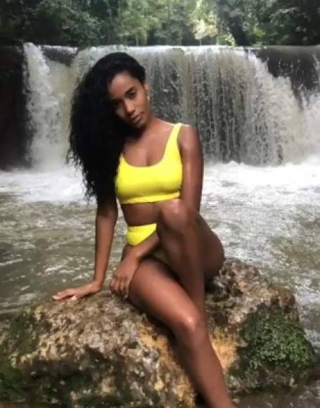 Toni Ann fue coronada como la Miss Mundo 2019.<br/><br/>MIRA MÁS: <a href='https://www.laprensa.hn/fotogalerias/farandula/1342044-411/miss-mundo-2019-quien-es-toni-ann-singh-miss-jamaica' style='color:red;text-decoration:underline' target='_blank'>¿Quien es la Miss Mundo 2019, Toni-Ann Singh?</a>