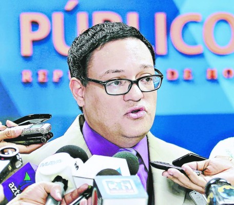 Libran orden de captura internacional contra prófugo del Injupemp