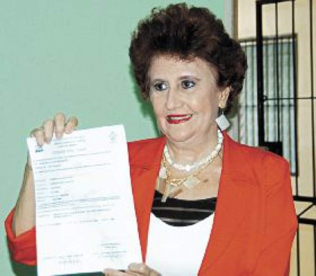 Margie Dip declara sus bienes