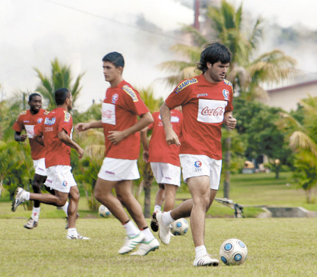 'Necesitamos jugar mejor”: Fabio de Souza
