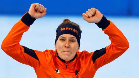 Ireen Wüst ES la primera deportista en ganar oro en cinco Juegos Olímpicos de Invierno diferentes.