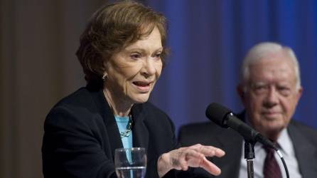 Rosalynn Carter y su marido, el ex Presidente Jimmy Carter, en abril del 2010. Una de las primeras damas más influyentes de la historia de EU, Rosalynn Carter murió el 19 de noviembre a los 96 años.