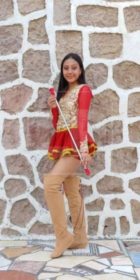 Ella es Valeria Uclés de séptimo grado de Educación Básica.