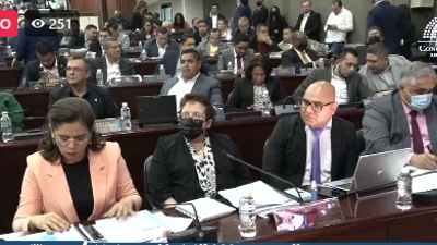 La ministra de Finanzas, Rixi Moncada, en la sesión del Congreso Nacional.