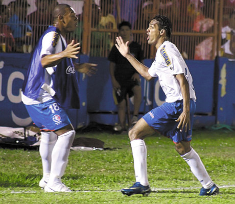 'Estoy contento pero no satisfecho”: JC Espinoza