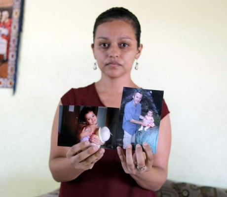 Madre busca a su hija que fue raptada por su padre