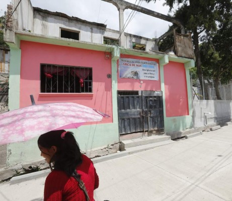 Velan en Las Pavas a la adolescente apuñalada por su exnovio en iglesia