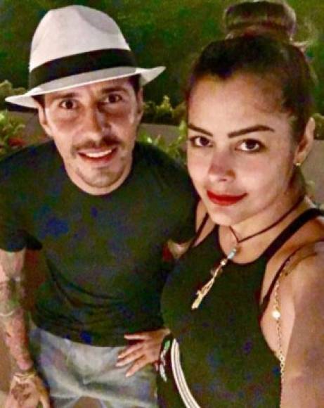 La ex 'novia del mundial' se casó con el fútbolista Jonathan Fabbro