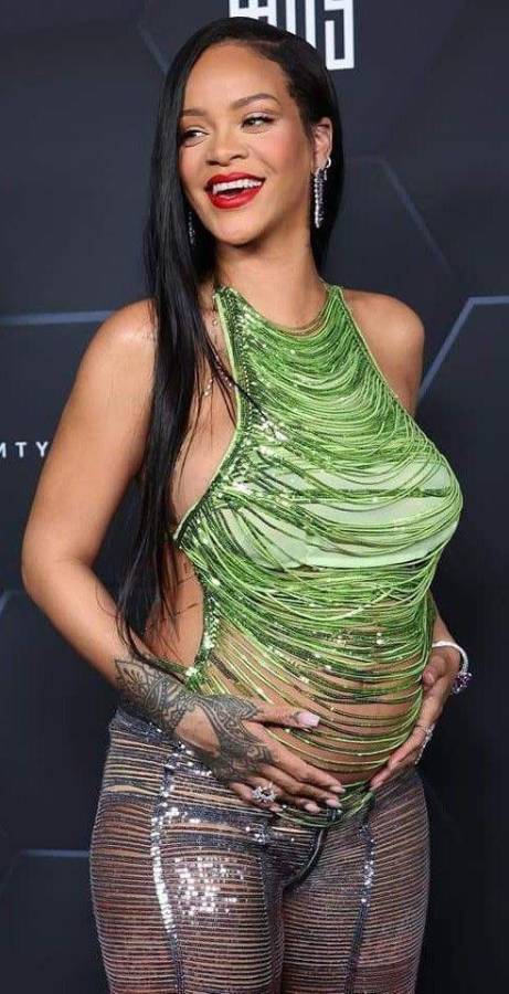 Los 15 mejores exitos musicales de Rihanna