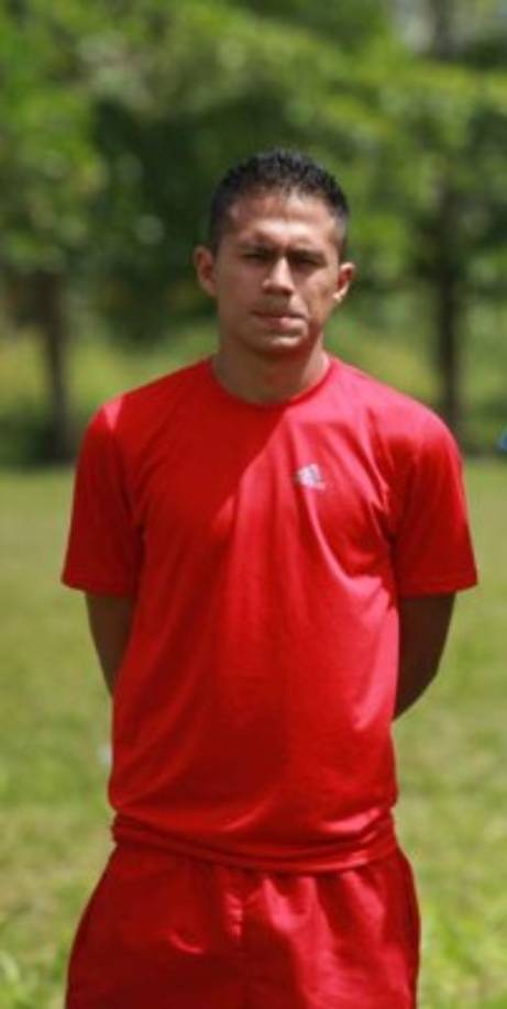 José Hernández: Es otro de los mexicanos que ha llegado a Honduras buscando quedarse en el Vida de La Ceiba. Juega como defensa central, estuvo con Sporting Canamy y reservas de los Pumas.