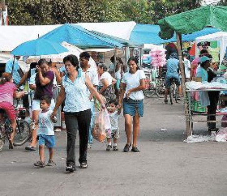 Expositores de ferias buscan libre comercio