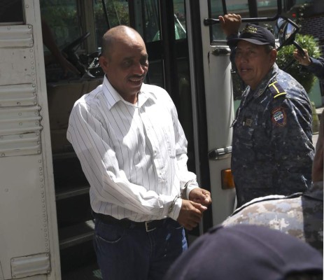 Hoy sigue la audiencia contra regidor y su esposa