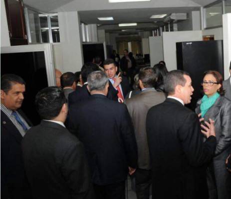 Magistrados reiteran su lealtad con Honduras en primer día de trabajo