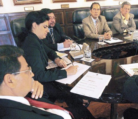 CN elegirá a miembros de Conatel