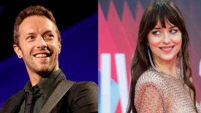 Chris Martin y Dakota Johnson.