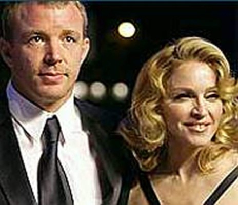 Justicia de Malawi investiga a Madonna y su esposo