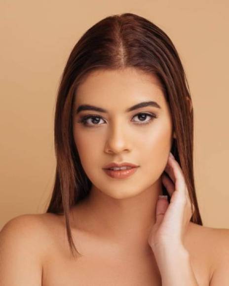Mariela Andrade - Miss Santa Bárbara Universe 2019