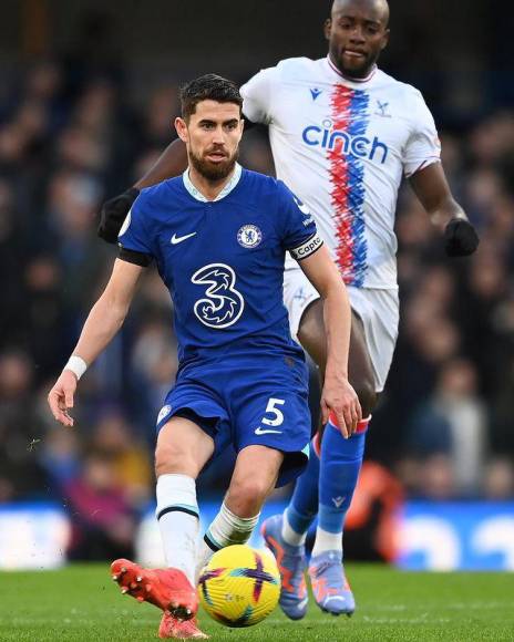 El Arsenal buscará tener al centrocampista italiano del Chelsea, Jorginho , así lo comentó Fabrizio Romano. El contrato del futbolista con el conjunto de Stamford Bridge termina en junio.