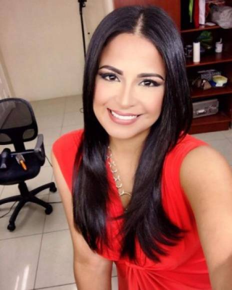 Samantha Velásquez: La hermosa periodista es aficionada al Olimpia.