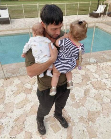 Renn llegó solo meses después que Martin confirmara que habían tenido una niña, la pequeña Lucía, a inicios del 2019.