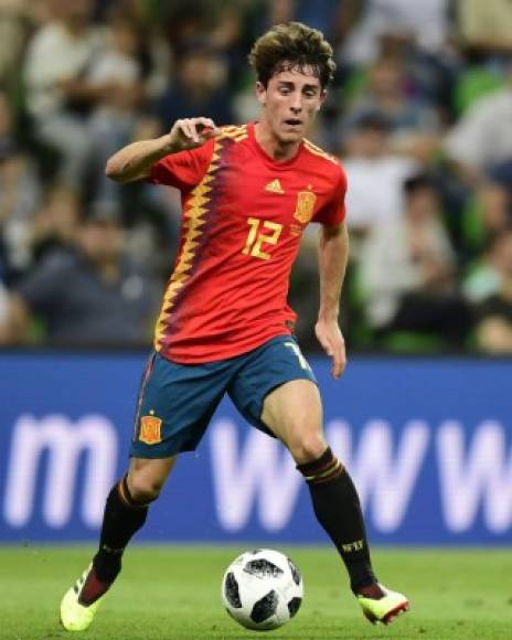 Álvaro Odriozola sería la gran novedad de Hierro en su primer partido en el banquillo de España, ante la baja de Dani Carvajal por lesión. Foto AFP