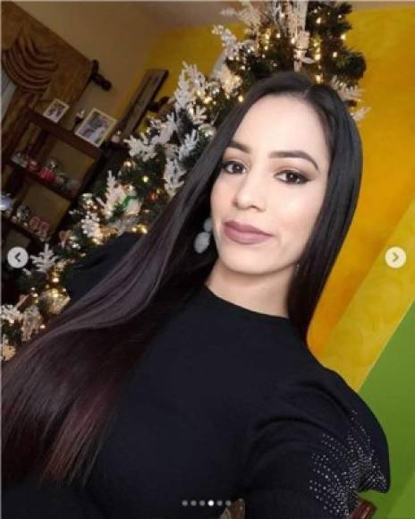 Erika Cabrera, esposa del mediocampista del Marathón, Mario Martínez, lució hermosa en esta Navidad.