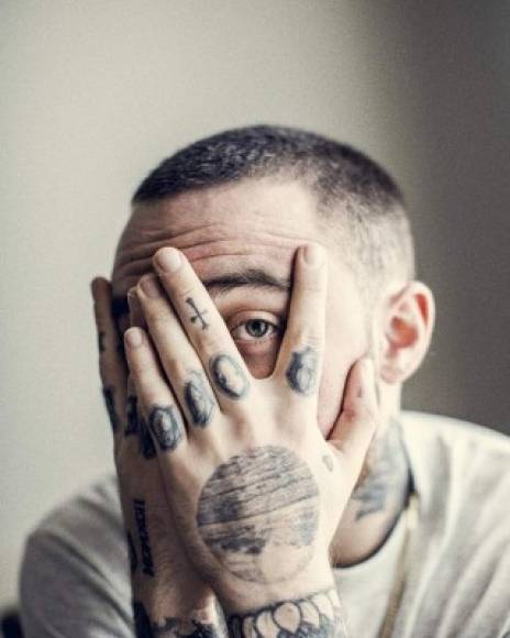 Después de un año, el fallecido Mac Miller sorprendió a sus seguidores con el disco póstumo 'Circles', una grabación que ayuda a comprender los deseos finales del cantante. Actualmente arrasa en las listas de Billboard.