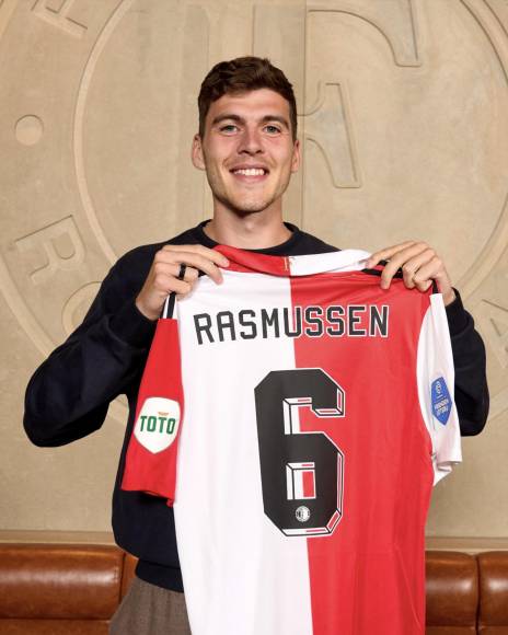 El central danés Jacob Rasmussen es nuevo jugador del Feyenoord. 