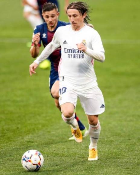 Luka Modric: El croata será otro de los mediocampistas. Foto Real Madrid Facebook.