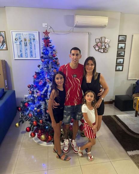 Ángel Di María - El extremo argentino del Benfica se encuentra en Rosario pasando las navidad con su familia.