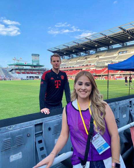 Manuel Neuer fue parte del once titular y también se sumó a la galería de fotos compartida por la periodista.