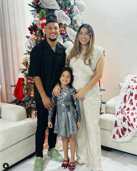 Bryan Acosta - El mediocampista hondureño del Portland Timbers de la MLS celebró la Navidad 2023 en familia en Honduras.