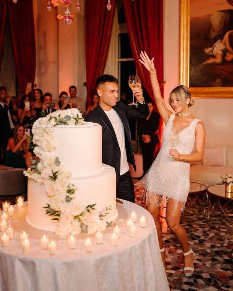 Campeón del mundo se casó: Así fue la lujosa boda con la “Scaloneta”
