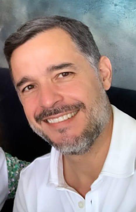 Hijo de Tuky Bendaña en cuidados intensivos tras sufrir accidente en moto