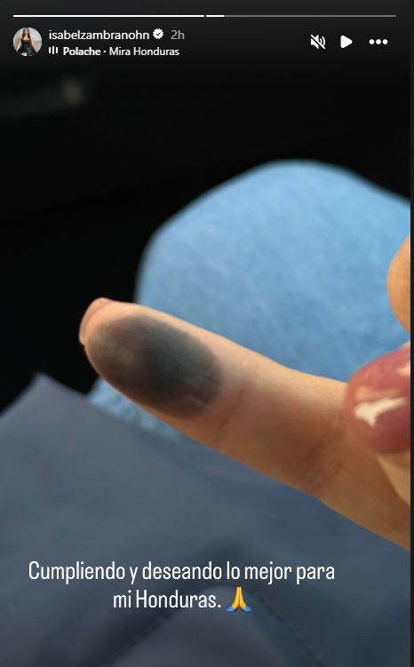 Legionarios revelan a su favorito y bellas periodistas ejercieron el sufragio