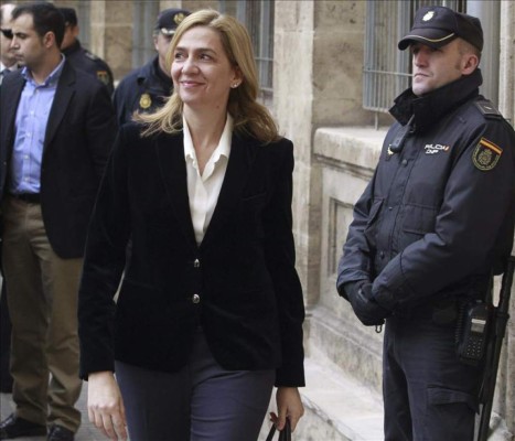 La Infanta Cristina, al banquillo por corrupción