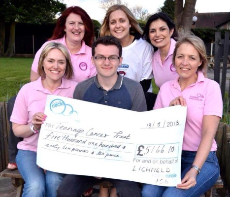 Murió Stephen Sutton, el joven enfermo de cáncer que recaudó millones