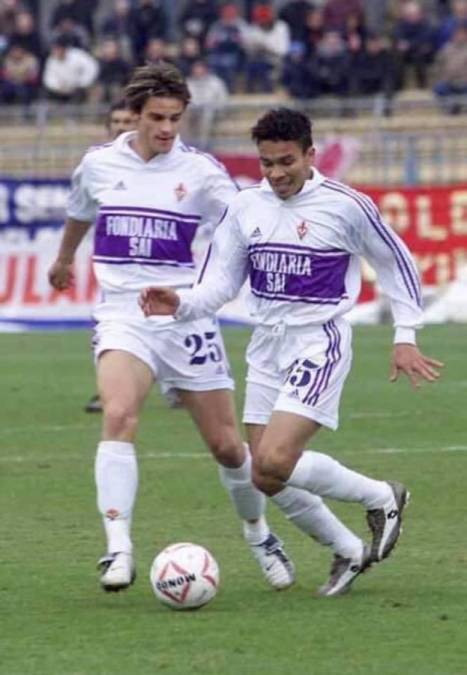 La historia en Italia no iba a terminar ahí, ya que después se marchó a uno de los grandes, la Fiorentina.