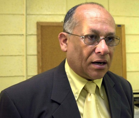 'No podemos darnos el lujo de dejar de trabajar”: Armando Calidonio