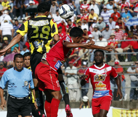 Esta Real Sociedad no cree en nadie y sigue liderando en Honduras